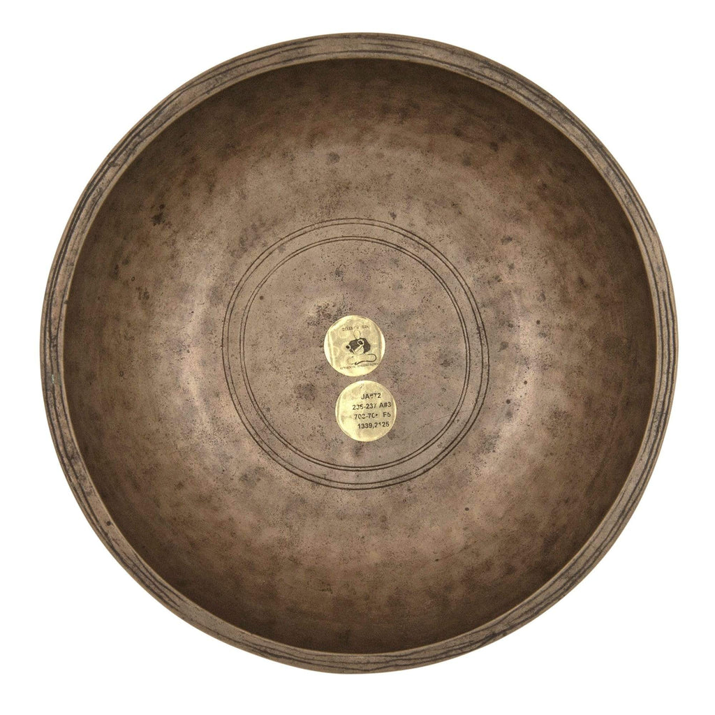 Antique singing bowl Jambati JC106
