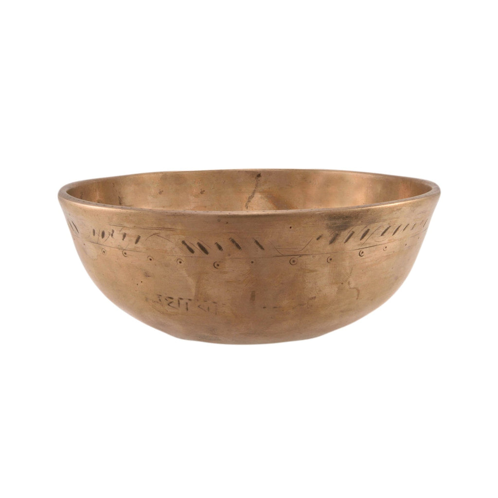 Antique singing bowl Manipuri MPB77 with an authentic engraving